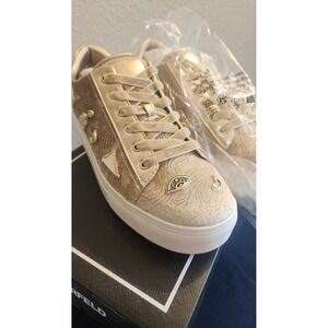 Karl Lagerfeld Paris Cate Rococo Pins Sneakers White Gold Platino US 11